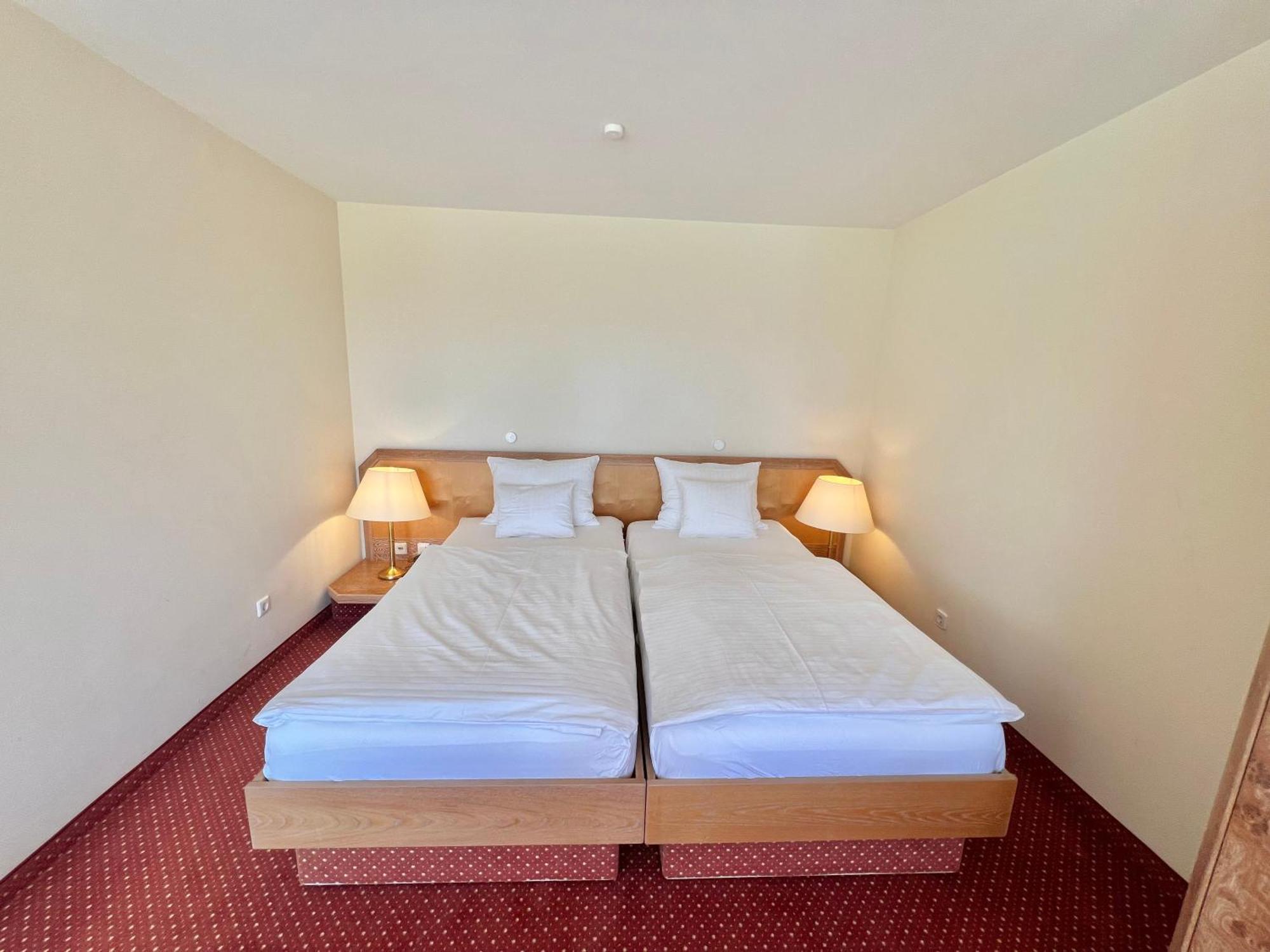 Schwarzwaldapartments Альтенштайг Экстерьер фото